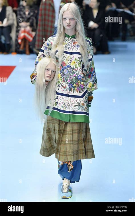 gucci runway unia pakhomova